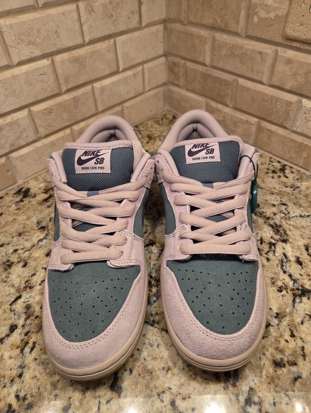Nike SB Dunk Low Pro Mineral Slate Suede Sneakers Men 9.5/ Women 11 NIB
